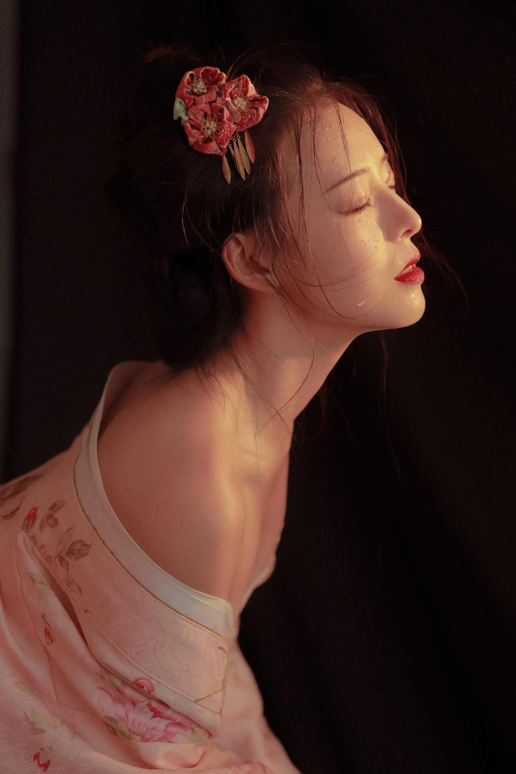 [YITUYU艺图语]2022.07.11 神明少女 秦朝歌 [22P]插图3